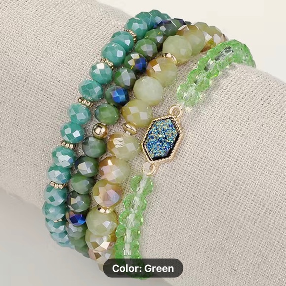 Crystal Resin Cluster Bracelet 4pcs Set(9 colors) - Picture 6 of 9